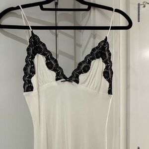 NWT Revolve: NIA Lace Dress